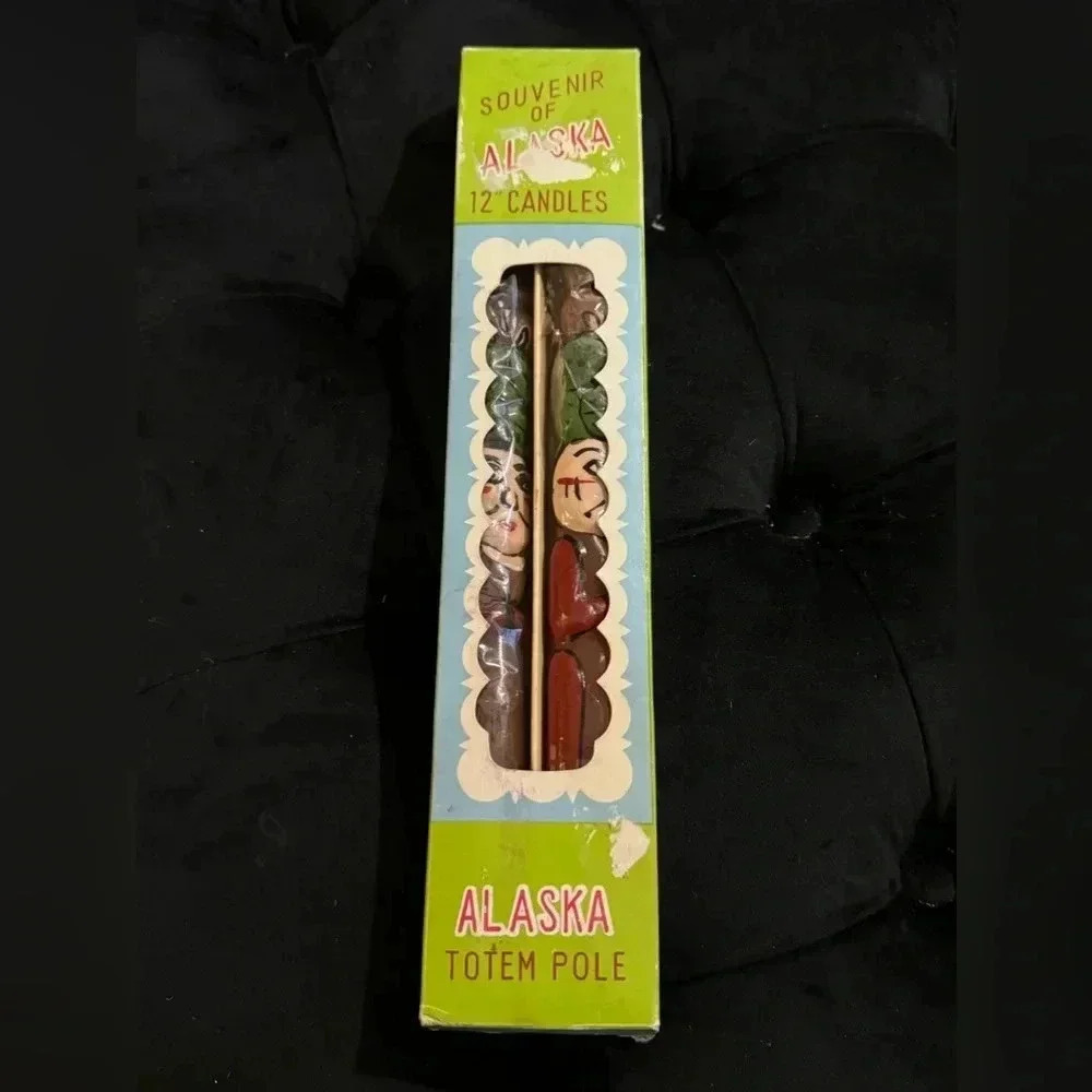 Alaska Souvenir Tourist Totem Pole 12” Set of Candle Sticks New in Box kitsch
